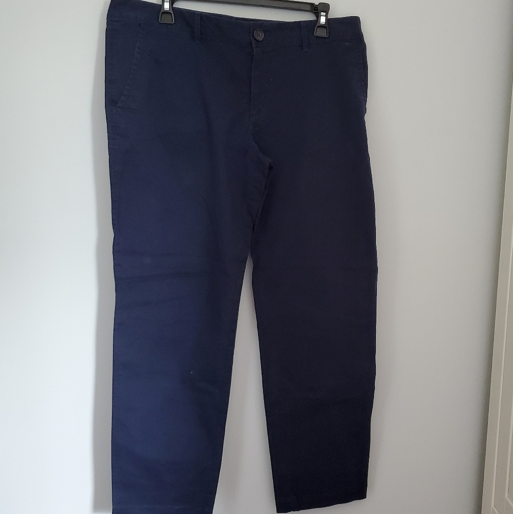 Banana Republic City Chino